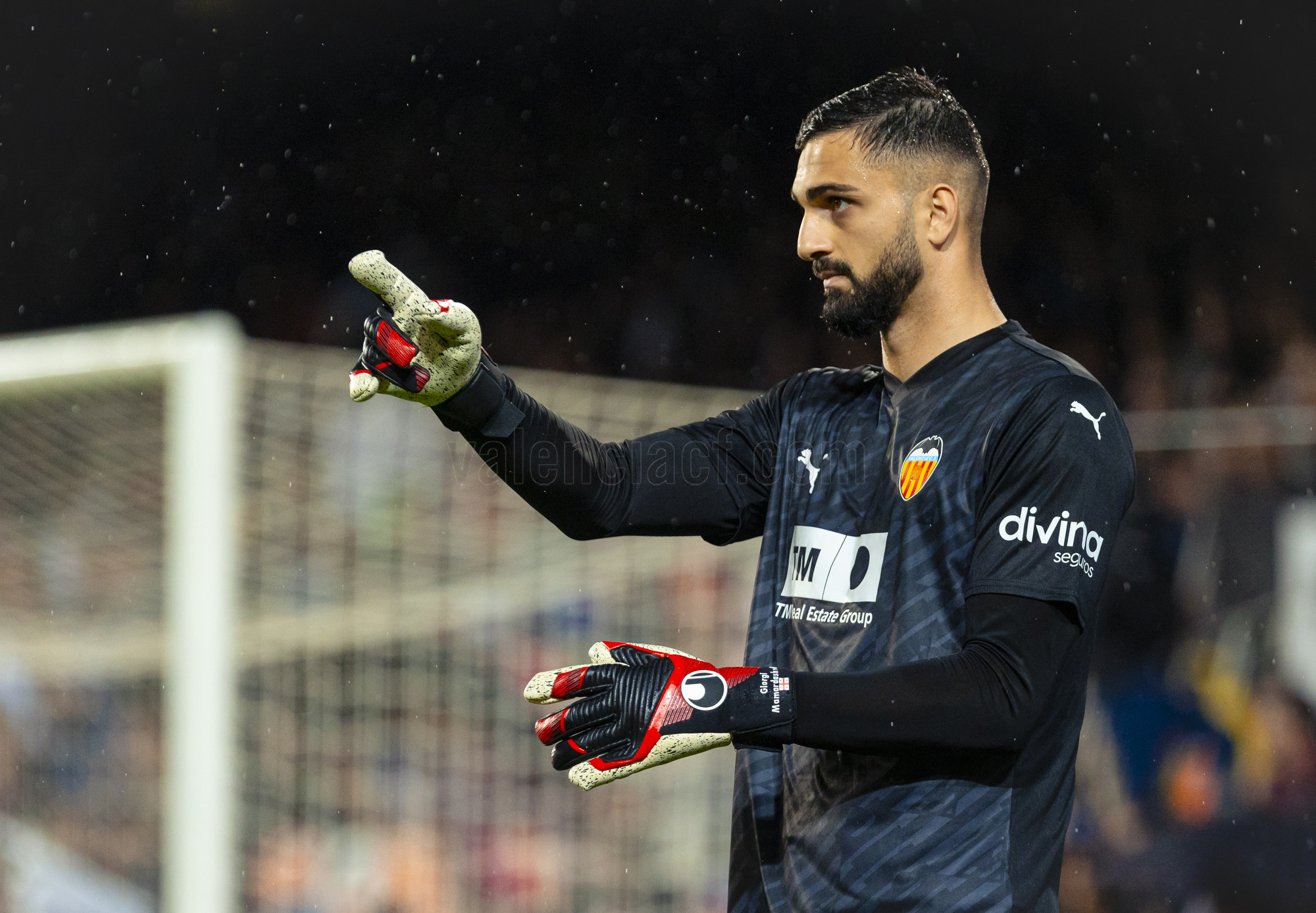 Giorgi Mamardashvili Valencia Jejak Emas