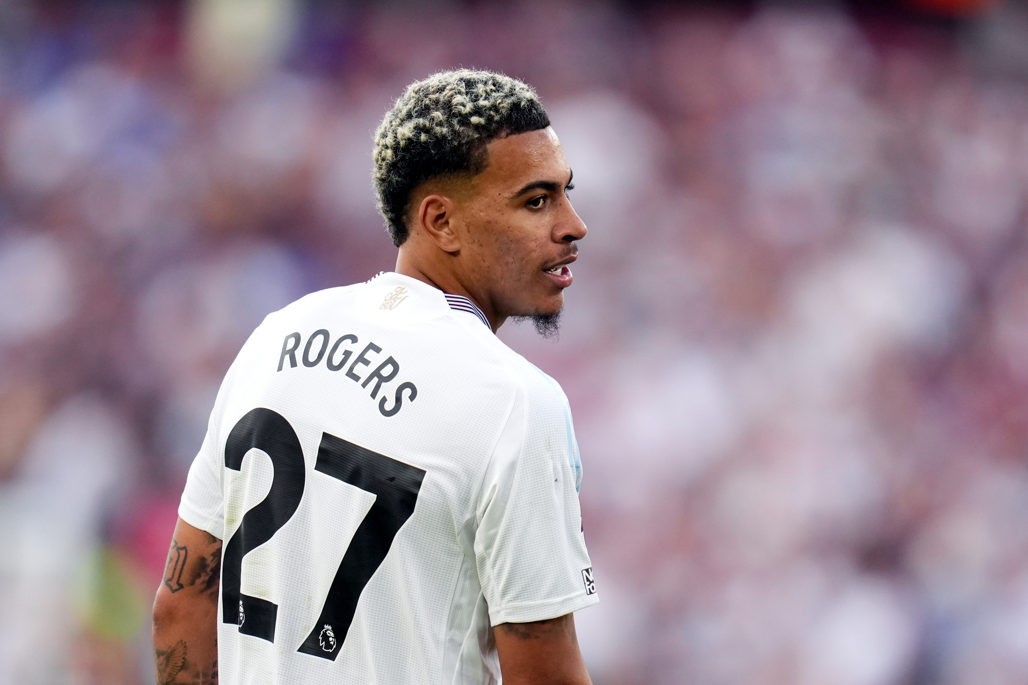 Morgan Rogers Aston Villa Tegas Menjaga temp