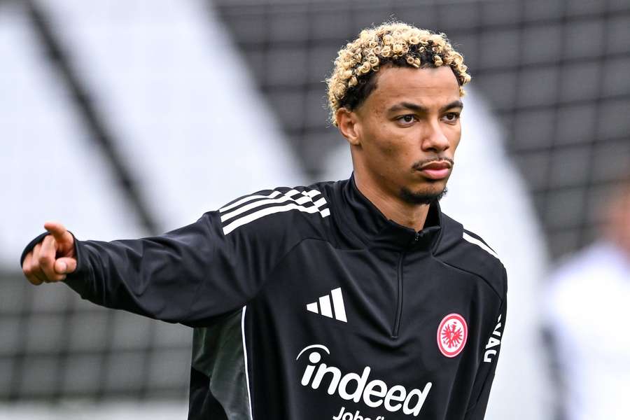 Profil Hugo Ekitike Permata Muda dari Eintracht Frankfurt